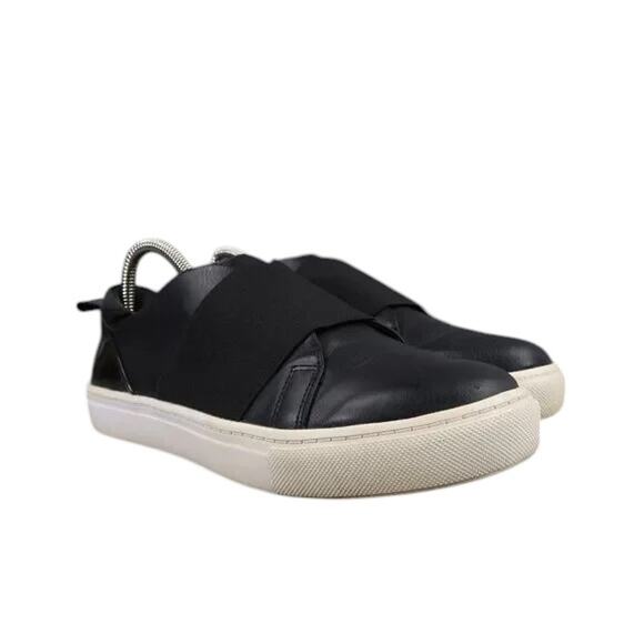 Steve Madden Shoes Womens 7 Sneaker Slip On Casual Black Classic Fashion Comfort - Picture 1 of 14